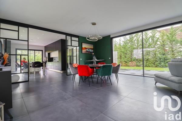 Maison à vendre 7 pièces 300 m² Lamorlaye