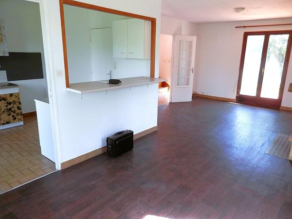 MAISON individuelle (autonomie de Plain-Pied) sur sous-sol