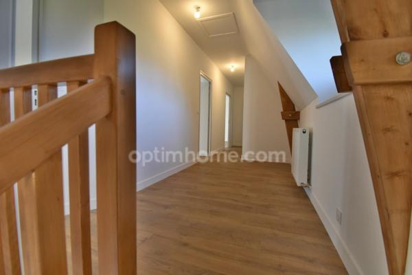 Prix réajusté pour cet exceptionnel ensemble de chaumières Bretonnes.