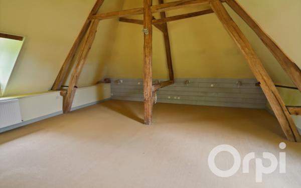 Maison à vendre    11 pièces • 283 m2 Méru