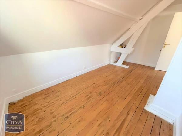 Maison à louer 6 pièces 85m² Laon (02000)