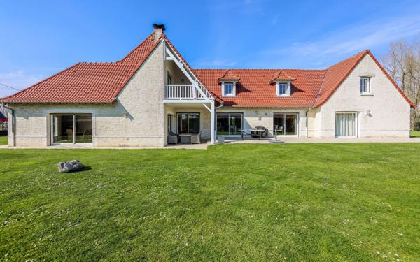 Maison à vendre    7 pièces • 340 m2 Verton