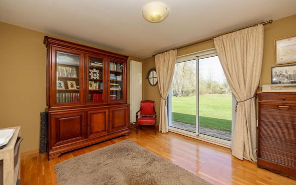 Maison à vendre    7 pièces • 340 m2 Verton