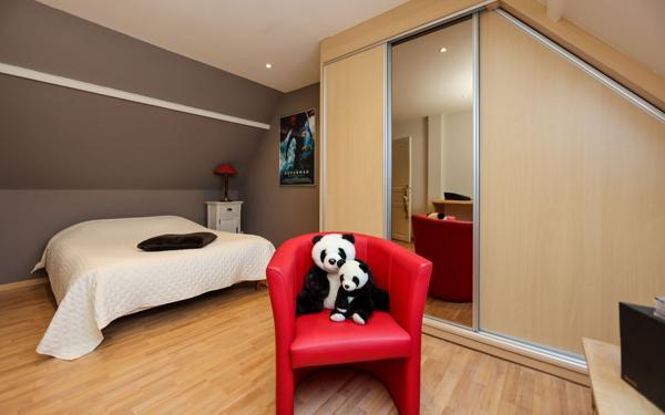 Maison à vendre    7 pièces • 340 m2 Verton