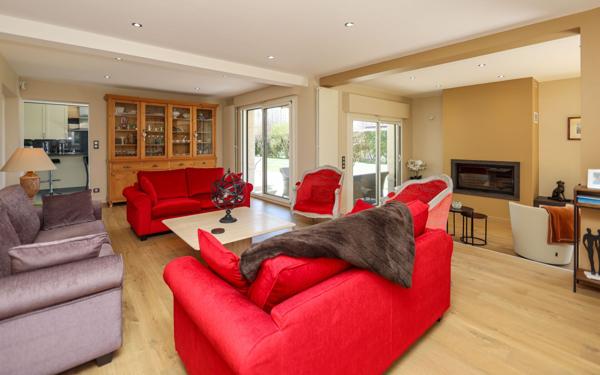 Maison à vendre    7 pièces • 340 m2 Verton