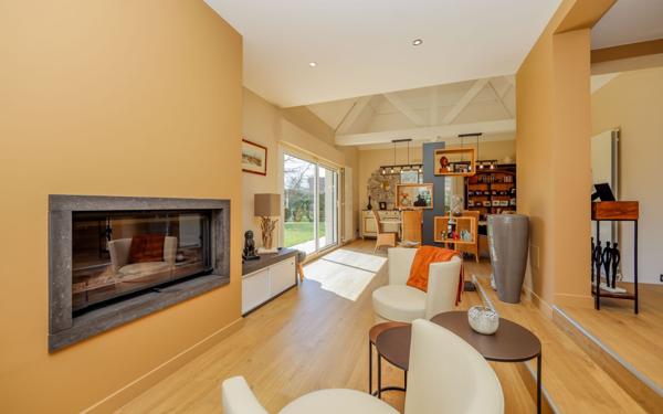 Maison à vendre    7 pièces • 340 m2 Verton