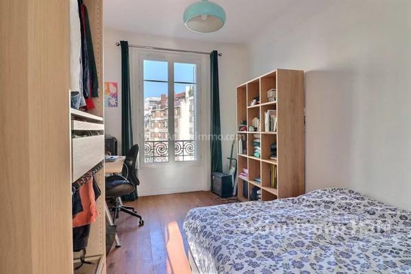 Location Appartement 3 pièces 75 m2 à Paris 14