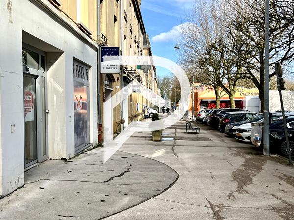 Local commercial 166 m2