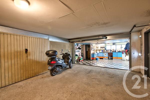 à vendre  141,09 m2 NICE - 06