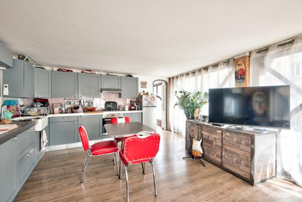 à vendre  141,09 m2 NICE - 06