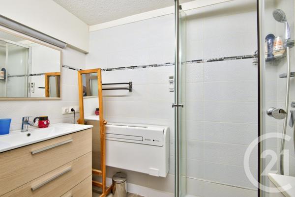 à vendre  141,09 m2 NICE - 06