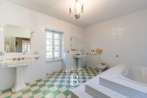 Uzès, Mas 8 Chambres -  360 m² à vendre