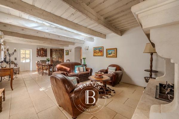 Uzès, Mas 8 Chambres -  360 m² à vendre