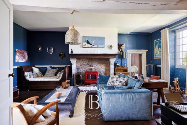 Navarrenx, Maison d'hôtes 8 Chambres -  463 m² à vendre