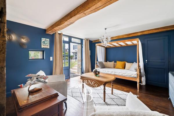 Navarrenx, Maison d'hôtes 8 Chambres -  463 m² à vendre