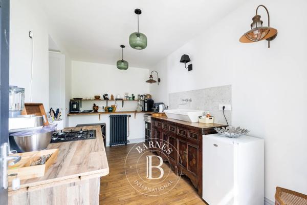 Navarrenx, Maison d'hôtes 8 Chambres -  463 m² à vendre
