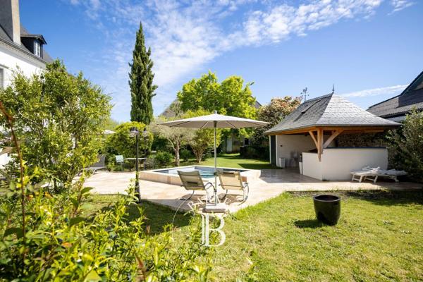 Navarrenx, Maison d'hôtes 8 Chambres -  463 m² à vendre