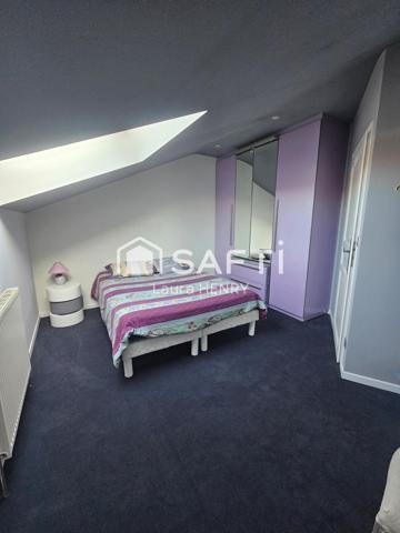 Maison individuelle avec Jardin, Garage et dépendances