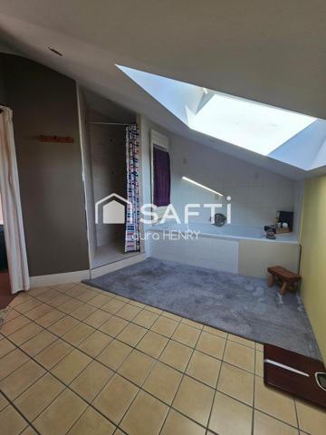 Maison individuelle avec Jardin, Garage et dépendances