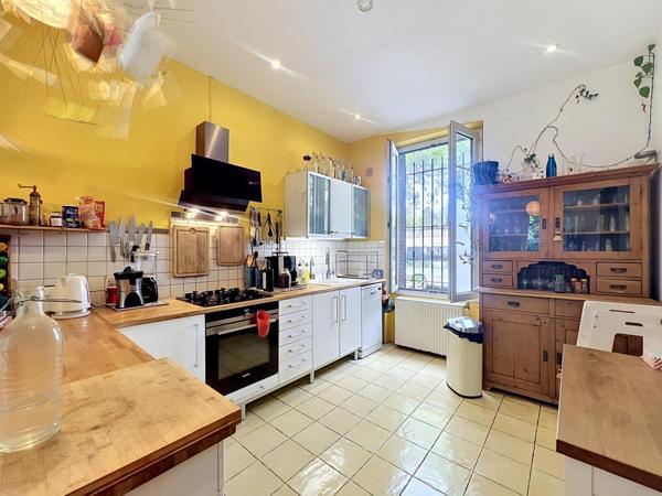 T5 – MAISON MEUBLEE – 4 CHAMBRES – 150M2 – TERRASSE – JARDIN – 69008 – LYON