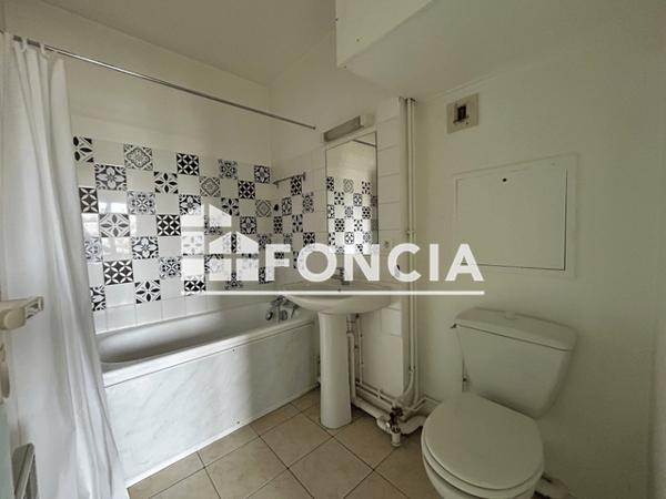 Location Appartement 2 pièces 29.13 m² - 5 RUE JEAN JAURES Poitiers 86000