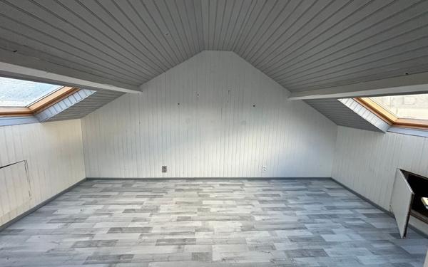 Maison à vendre    4 pièces • 105 m2 Ay