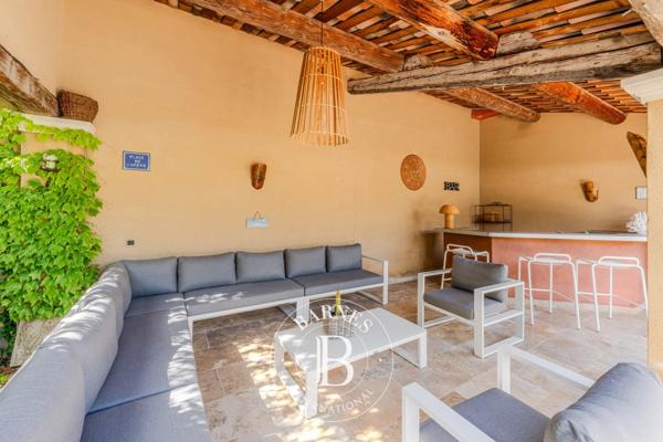 Cheval-Blanc, Maison 5 Chambres -  391 m² à vendre