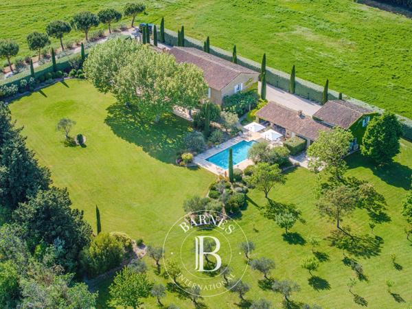 Cheval-Blanc, Maison 5 Chambres -  391 m² à vendre