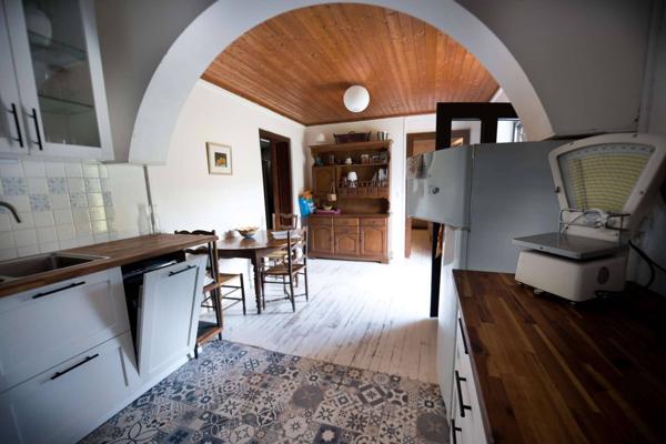 Maison à vendre - Saint-Jorioz 9 pièces de 200 m²