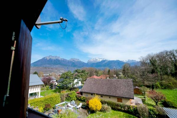 Maison à vendre - Saint-Jorioz 9 pièces de 200 m²
