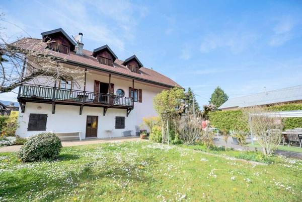 Maison à vendre - Saint-Jorioz 9 pièces de 200 m²