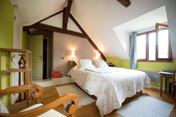 Maison à vendre - Saint-Jorioz 9 pièces de 200 m²