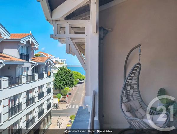 Appartement F4 à vendre  4 pièces - 129,11 m 2   ARCACHON  - 33