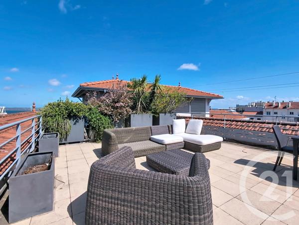 Appartement F4 à vendre  4 pièces - 129,11 m 2   ARCACHON  - 33