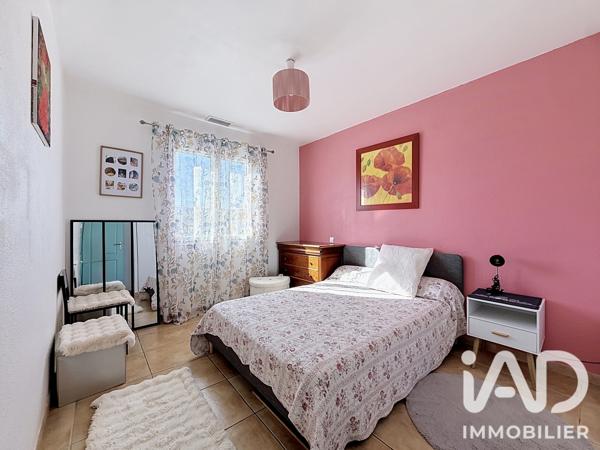 Maison à vendre 4 pièces 90 m² Saint-Julien-les-Rosiers