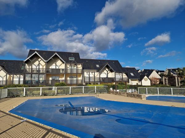 Résidence  mer + piscine, forte demande locative.