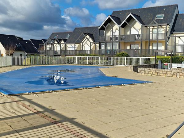 Résidence  mer + piscine, forte demande locative.