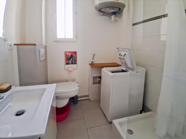 Cannes centre proche gare très beau 2 pièces moderne