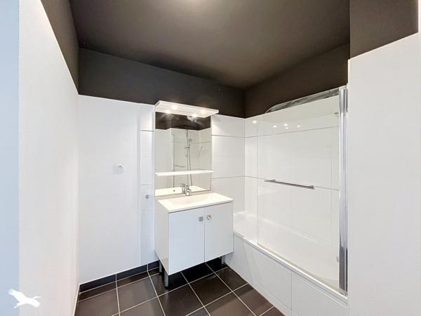 Appartement à vendre 223 650 € Mérignac 3 p 63 m² DPE C