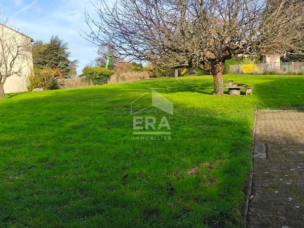 Terrain  constructible Saint Jean Bonnefonds 1350 m2