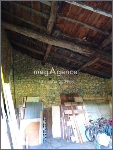 Maison à BRIZAMBOURG, 17770 - 3 pièces 130m²