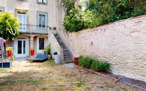 Maison à vendre    8 pièces •  Castelnaudary