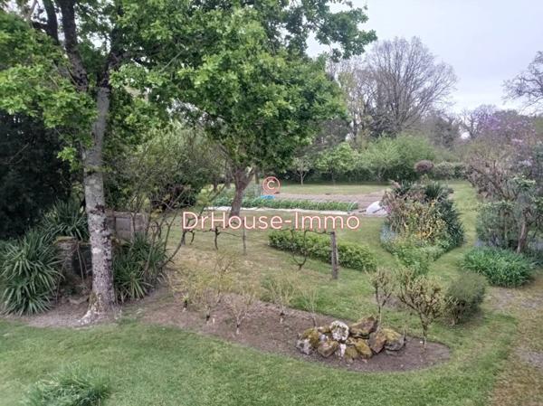 Immeuble à vendre 14 pièces de 324 m²