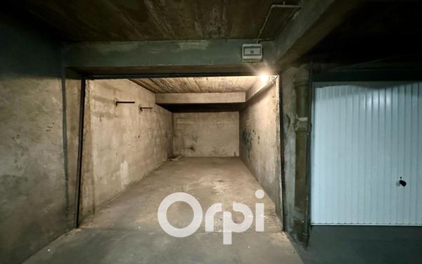 Stationnement à vendre    Grenoble