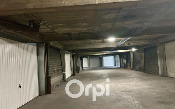 Stationnement à vendre    Grenoble