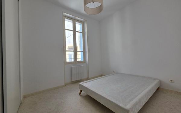 Appartement à vendre    3 pièces • 46 m2 Montélimar