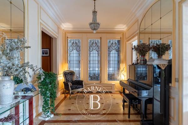 Paris 16ème, Appartement 4 Chambres -  252 m² à vendre