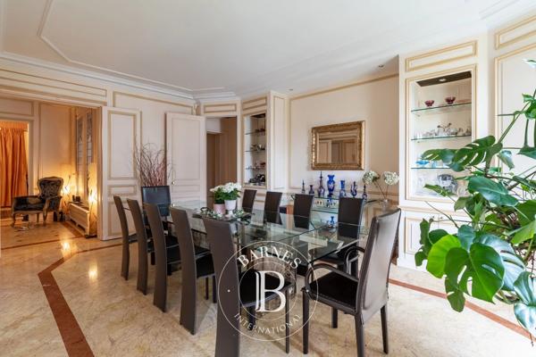Paris 16ème, Appartement 4 Chambres -  252 m² à vendre