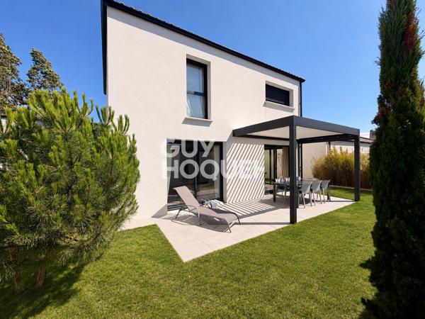 Maison contemporaine de 2016 – Prestations premium dans un environnement paisible