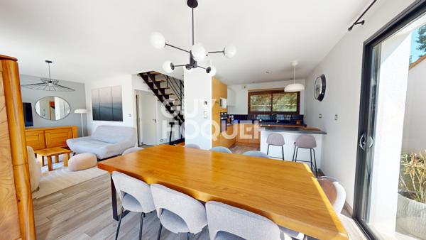 Maison contemporaine de 2016 – Prestations premium dans un environnement paisible